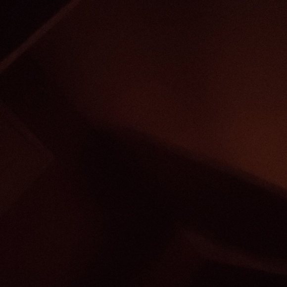 Meet your Posher, Tabitha - Picture 1 of 1